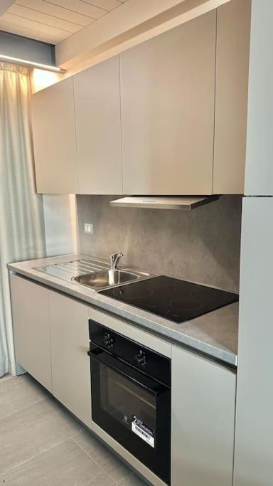 Couple'S Dream Loft 100Mt From Duomo And Lake Como Zewnętrze zdjęcie